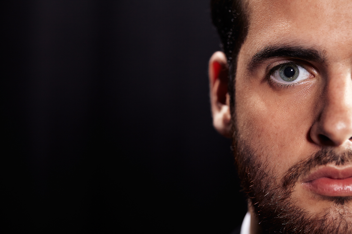 Capa do disco do pianista Luis Costa para a KNS-Classical