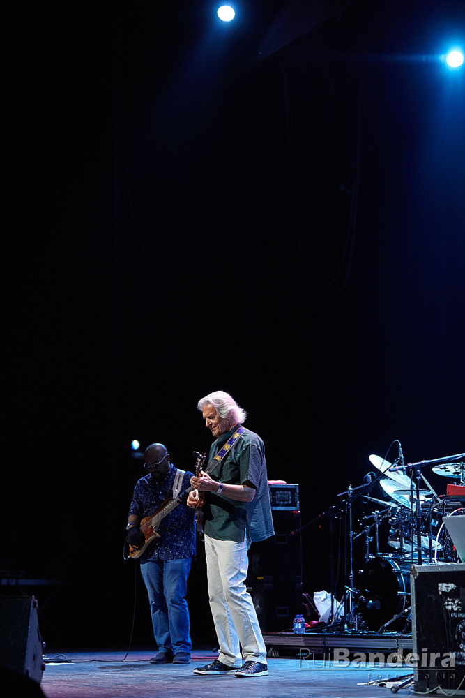 John McLaughlin no coliseu do porto em 2016 por Rui Bandeira Fotografia