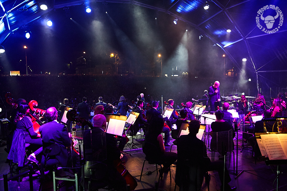 Pedro Abrunhosa com Orquestra Sinfónica da Casa da Musica concerto
