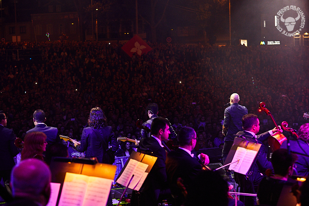 Pedro Abrunhosa com Orquestra Sinfónica da Casa da Musica concerto