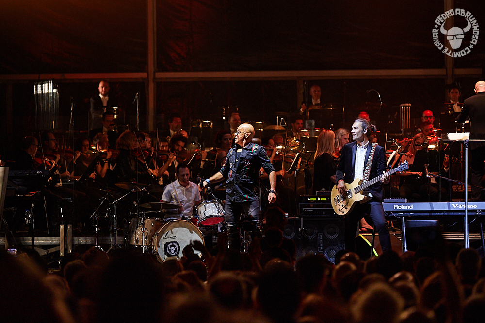Pedro Abrunhosa com Orquestra Sinfónica da Casa da Musica concerto