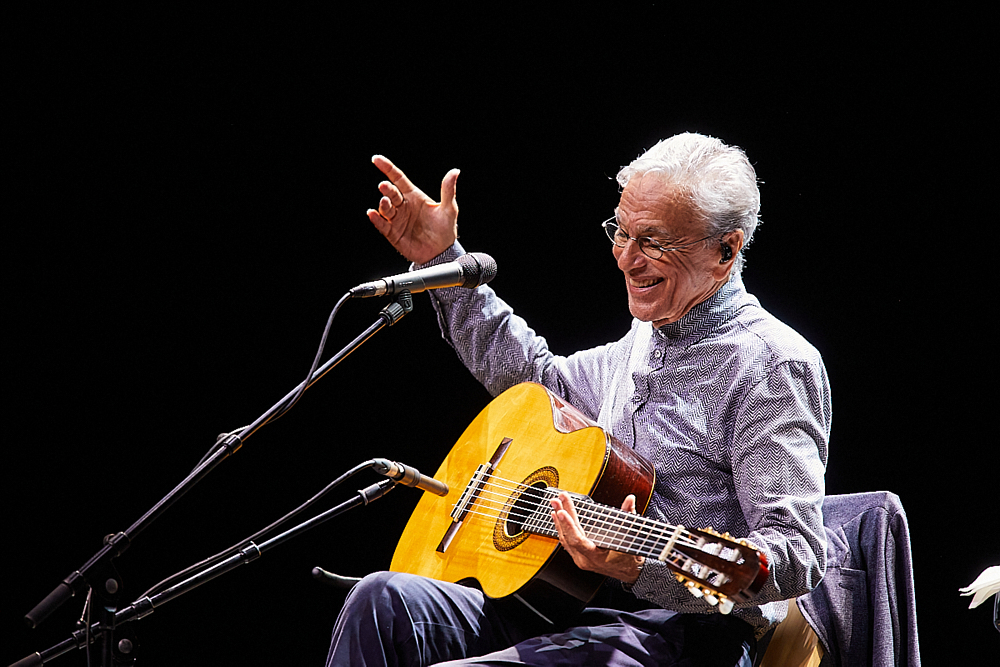 fotografia de concerto para o Caetano Veloso no coliseu de lisboa.
concert photography