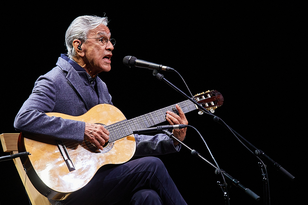 fotografia de concerto para o Caetano Veloso no coliseu de lisboa.
concert photography