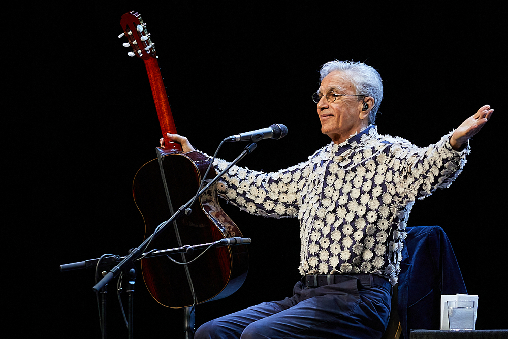 fotografia de concerto para o Caetano Veloso no coliseu de lisboa. concert photography