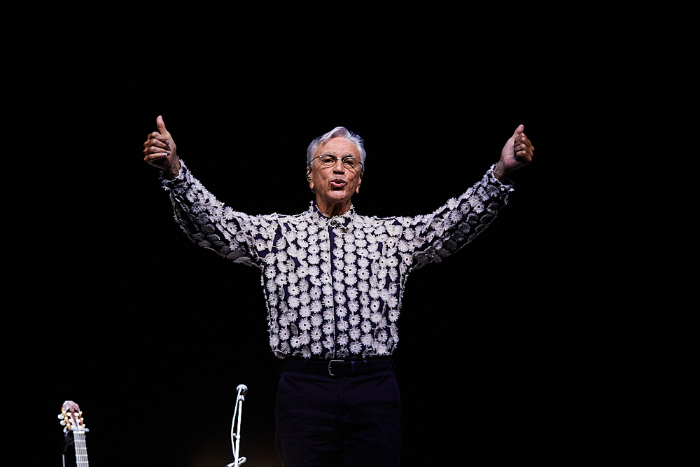 fotografia de concerto para o Caetano Veloso no coliseu do Porto. concert photography