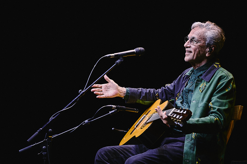 fotografia de concerto para o Caetano Veloso no coliseu do Porto. concert photography