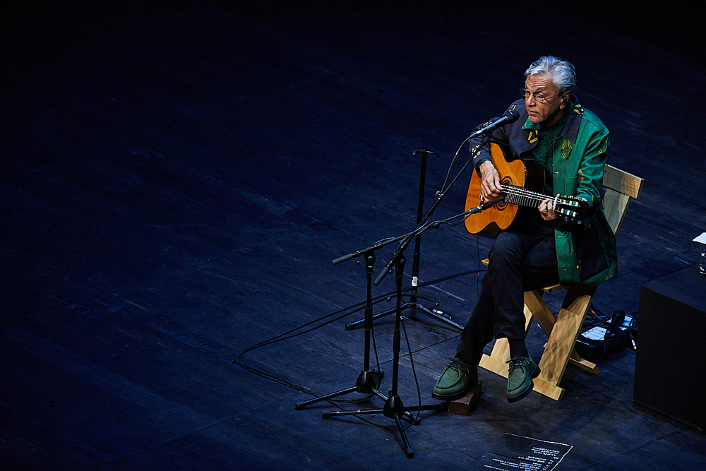 fotografia de concerto para o Caetano Veloso no coliseu do Porto. concert photography