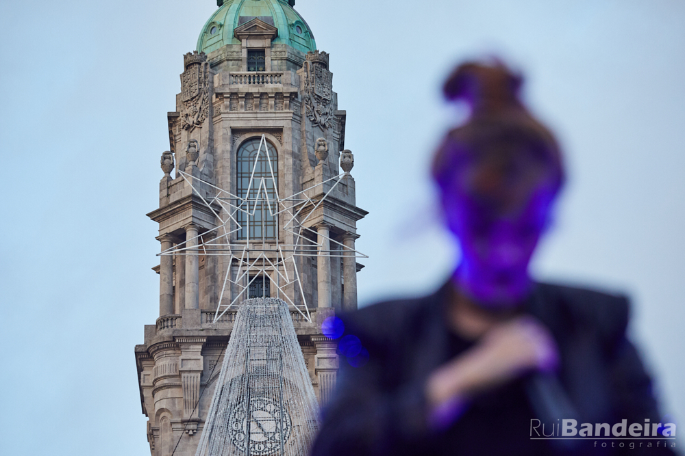 Fotografia de concerto, Caroina Deslandes na AV dos Aliados Porto Concert photography