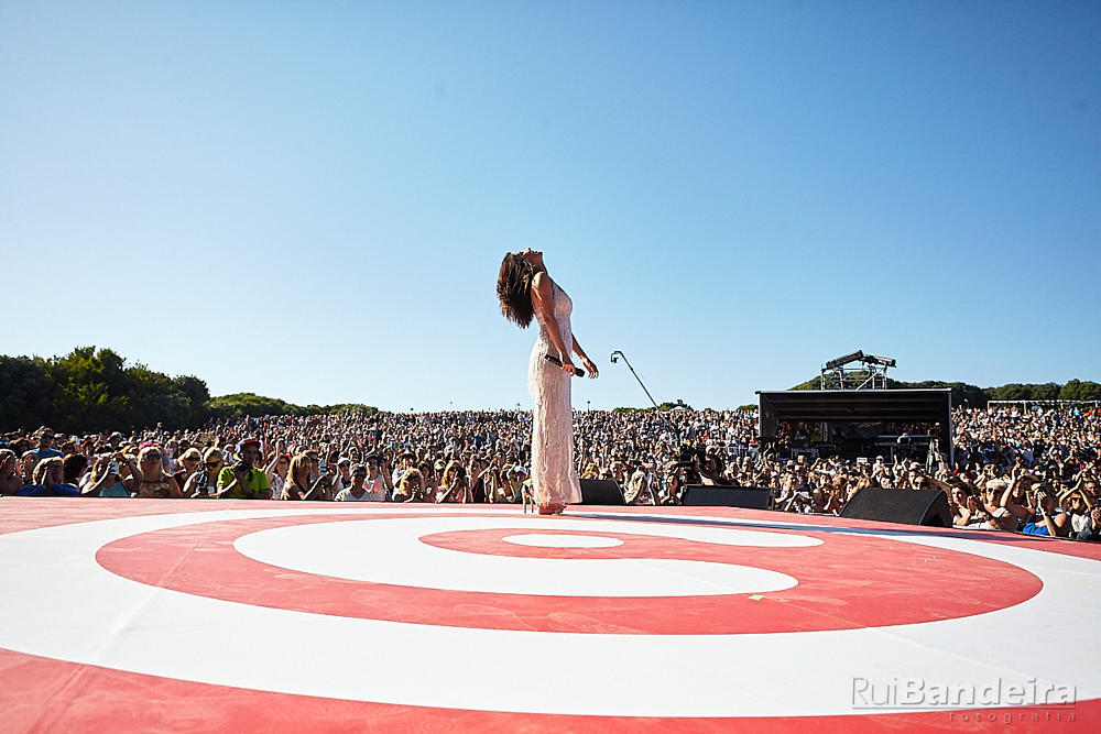 Fotografia de concerto para a Festa da comida Continente por Rui Bandeira Fotografia. Concert photography
