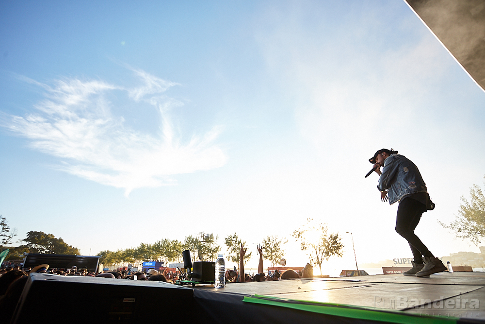 Fotografia de concerto e de festival no MEO Mares Vivas por Rui Bandeira Fotografia.
Concert photography