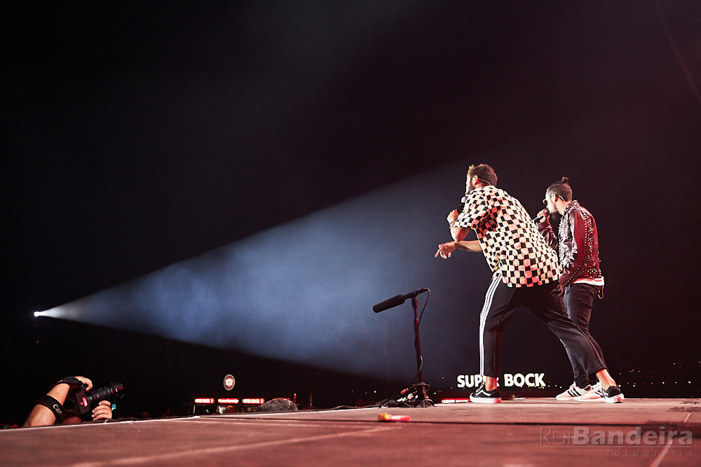 Fotografia de concerto e de festival no MEO Mares Vivas por Rui Bandeira Fotografia. Concert photography