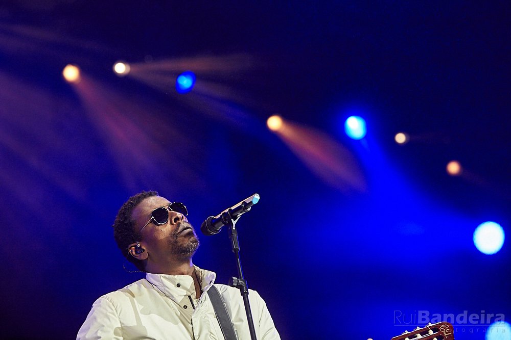 Fotografia de concerto e de festival no MEO Mares Vivas por Rui Bandeira Fotografia. Concert photography