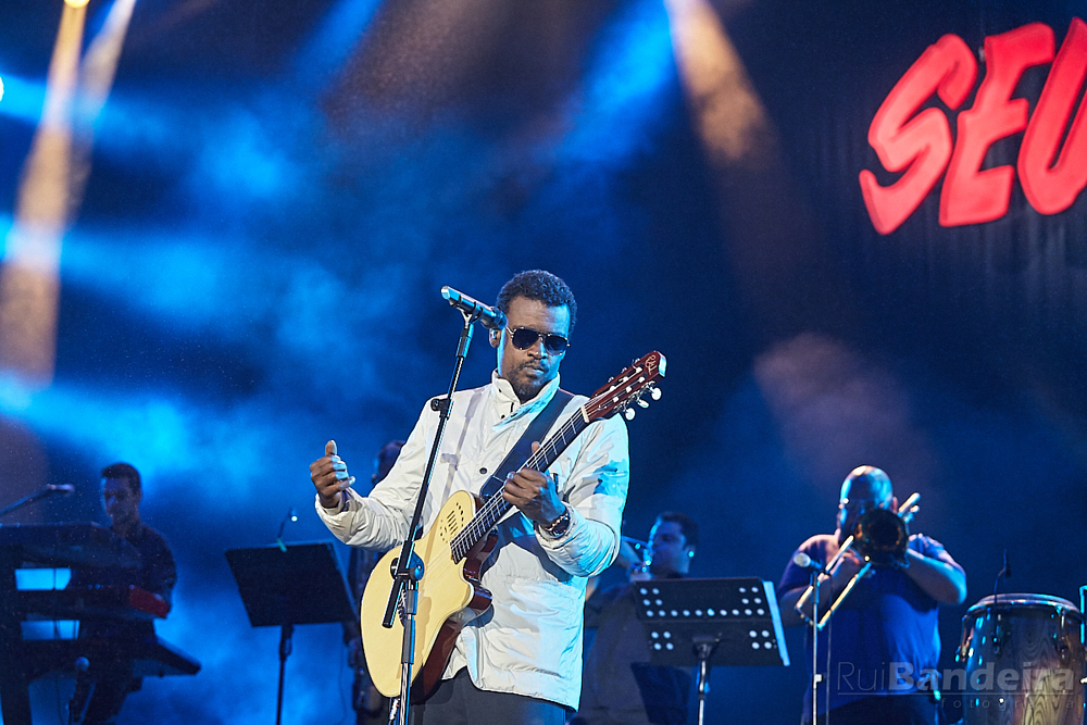 Fotografia de concerto e de festival no MEO Mares Vivas por Rui Bandeira Fotografia. Concert photography