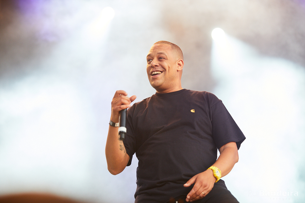 Fotografia de concerto no Festival MEO Mares Vivas por Rui Bandeira Fotografia.
Concert photography