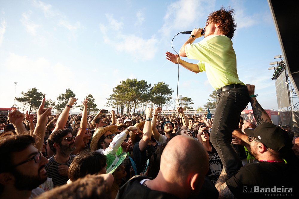 Fotografia de concerto no Festival MEO Mares Vivas por Rui Bandeira Fotografia. Concert photography