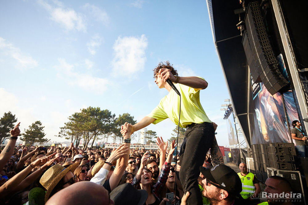Fotografia de concerto no Festival MEO Mares Vivas por Rui Bandeira Fotografia. Concert photography