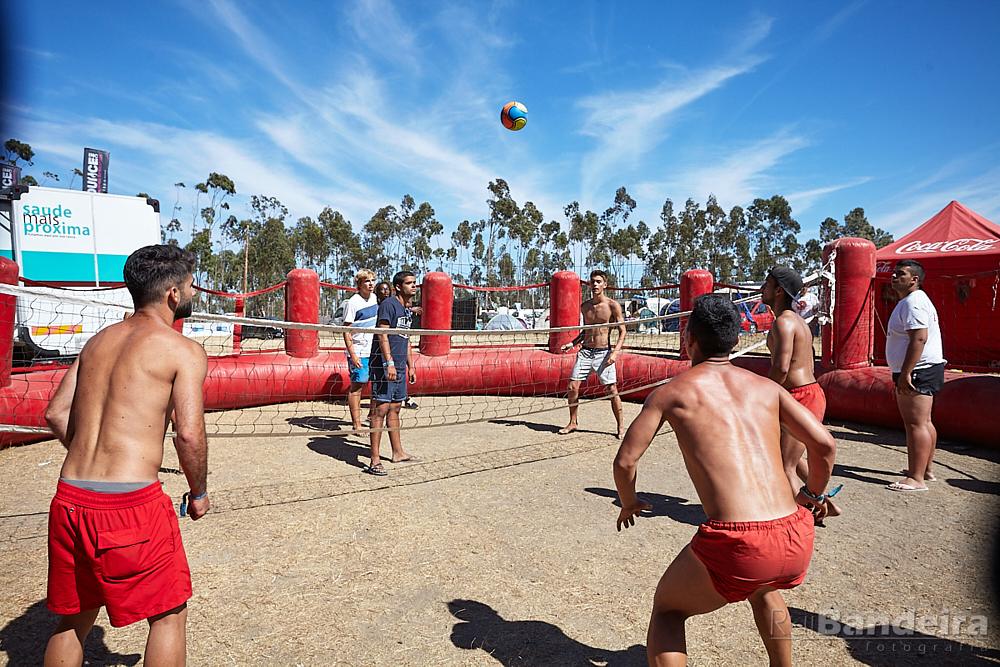 Fotografia de concerto do Festival MEOSW 2017 por Rui Bandeira Fotografia.
Concert photography