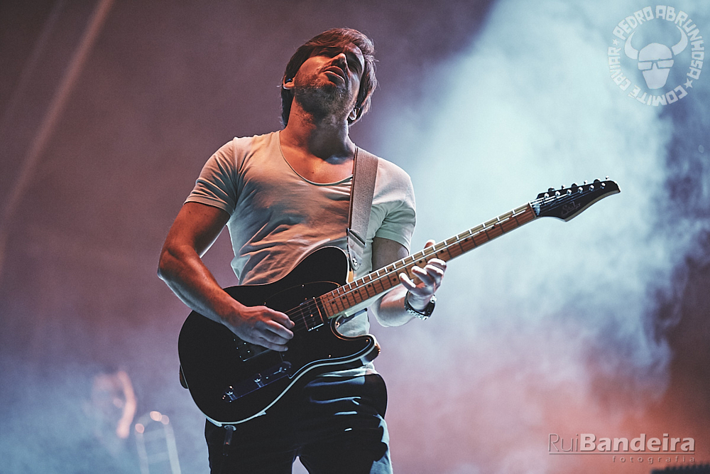 Fotografia de concerto Pedro Abrunhos com Maceo Parker em Guimaraes por Rui Bandeira Fotografia.
Concert photography