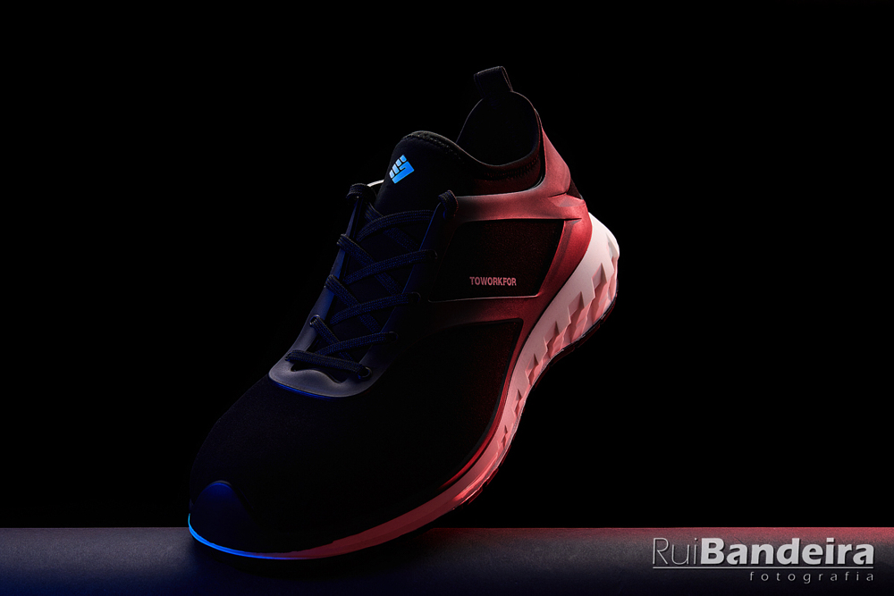 Fotografia de produto de sapatilhas da Toworkfor por Rui Bandeira Fotografia. Product photography