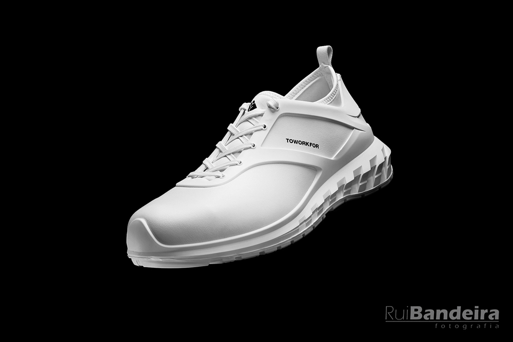 Fotografia de produto de sapatilhas da Toworkfor por Rui Bandeira Fotografia. Product photography