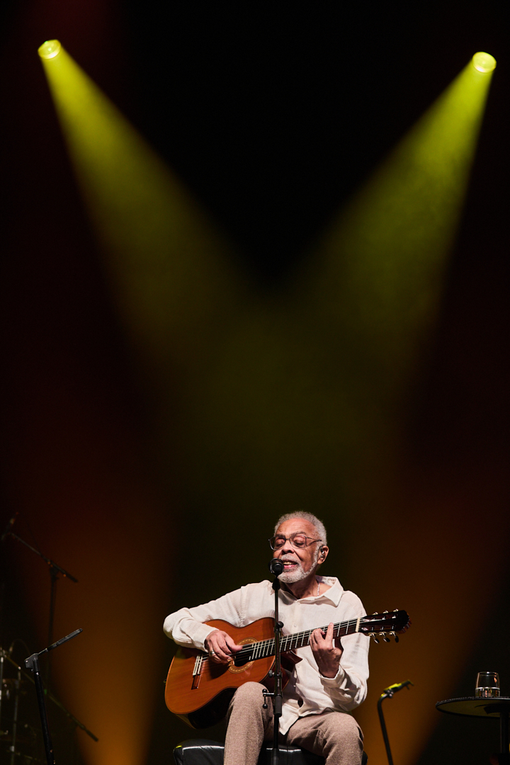 Fotografia de concerto no concerto do Gilberto Gil no coliseu do Porto