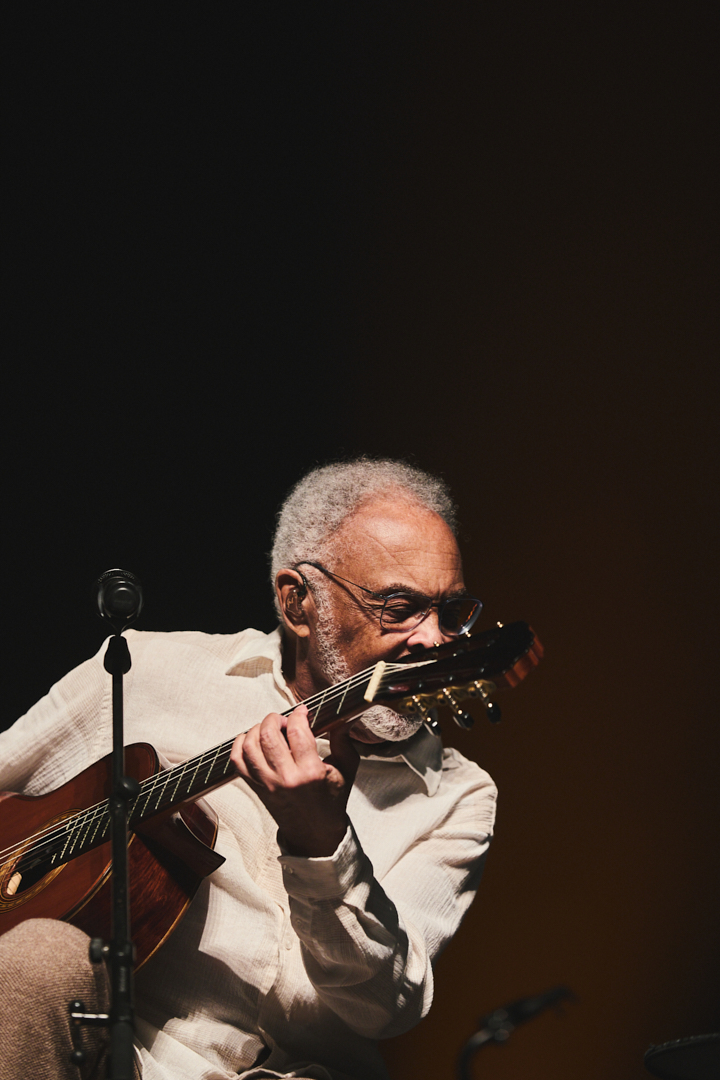 Fotografia de concerto no concerto do Gilberto Gil no coliseu do Porto