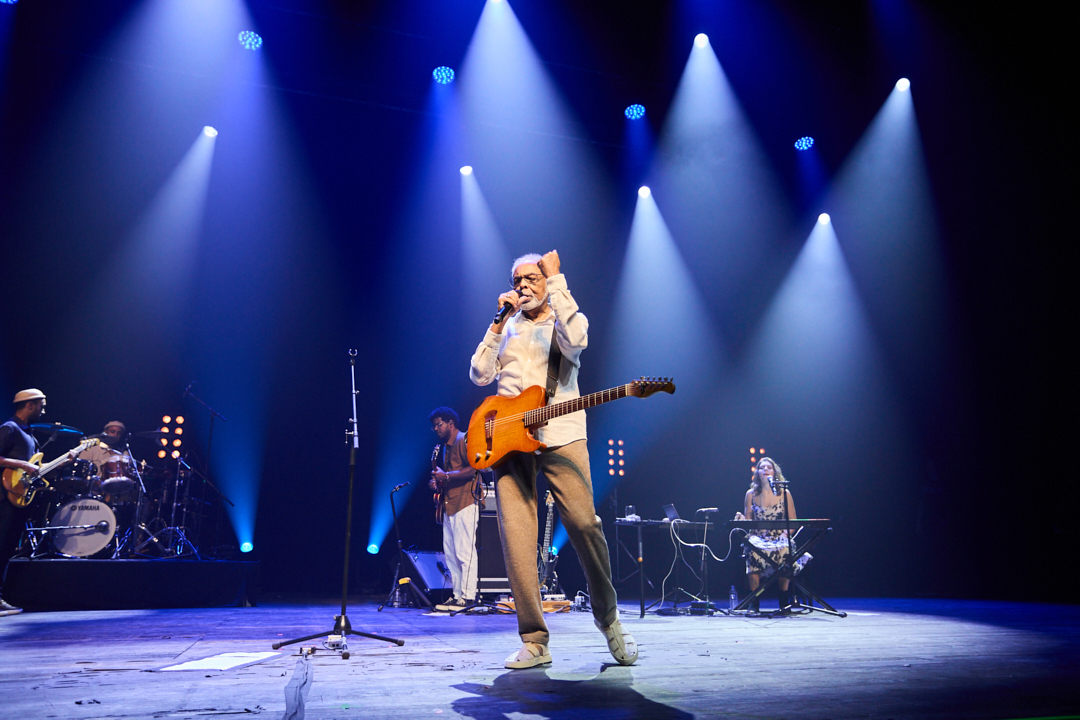Fotografia de concerto no concerto do Gilberto Gil no coliseu do Porto
